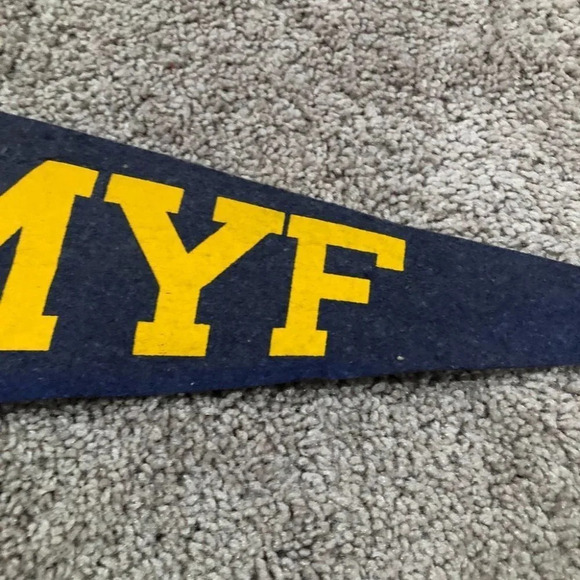 1950s Antique MYF Pennant Flag 23" - Picture 4 of 8